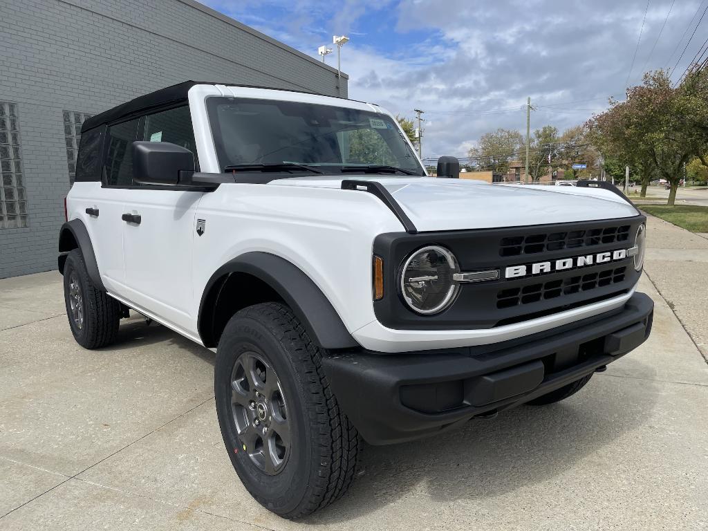new 2025 Ford Bronco car, priced at $45,069