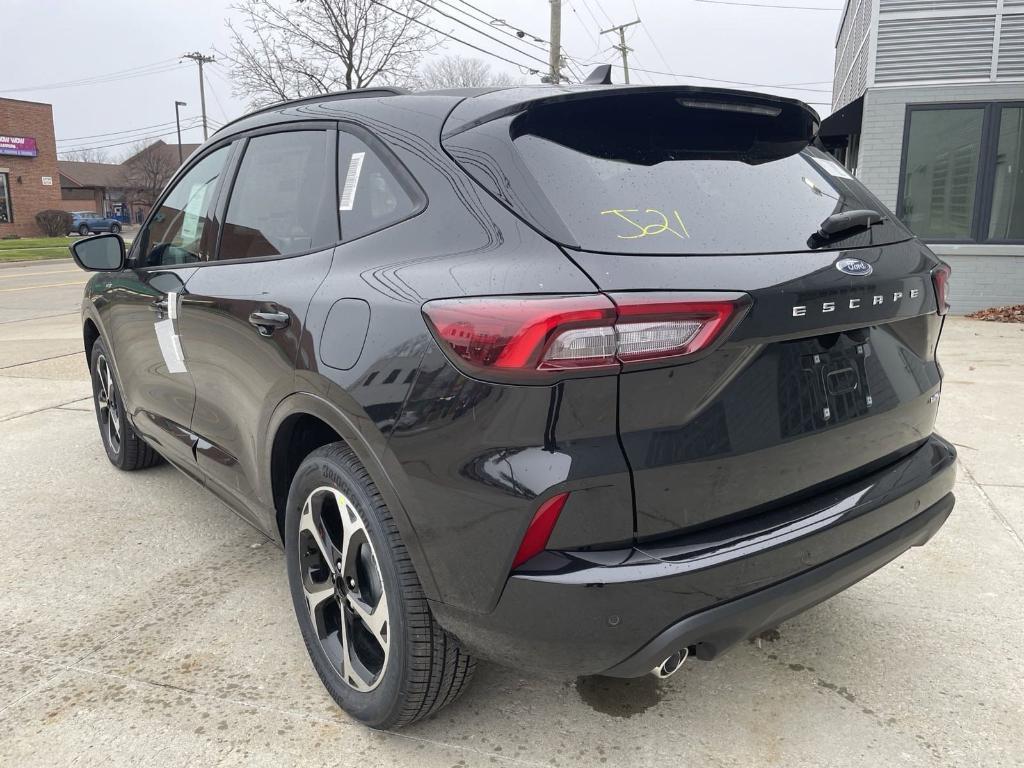 new 2025 Ford Escape car, priced at $37,925