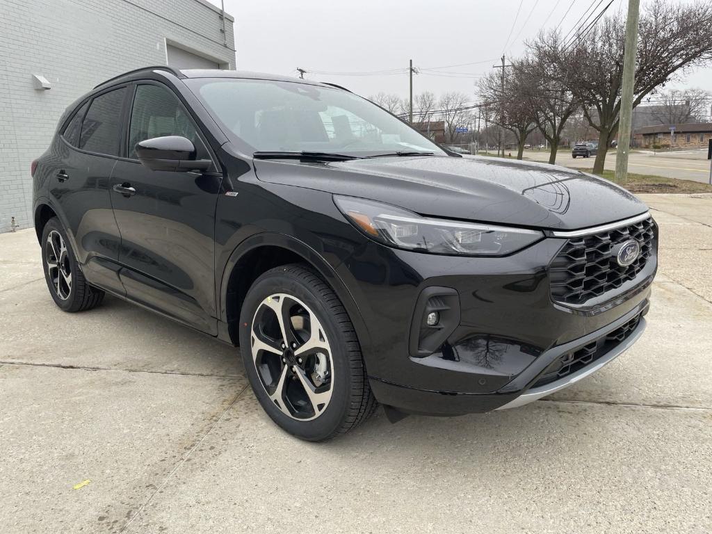 new 2025 Ford Escape car, priced at $37,925