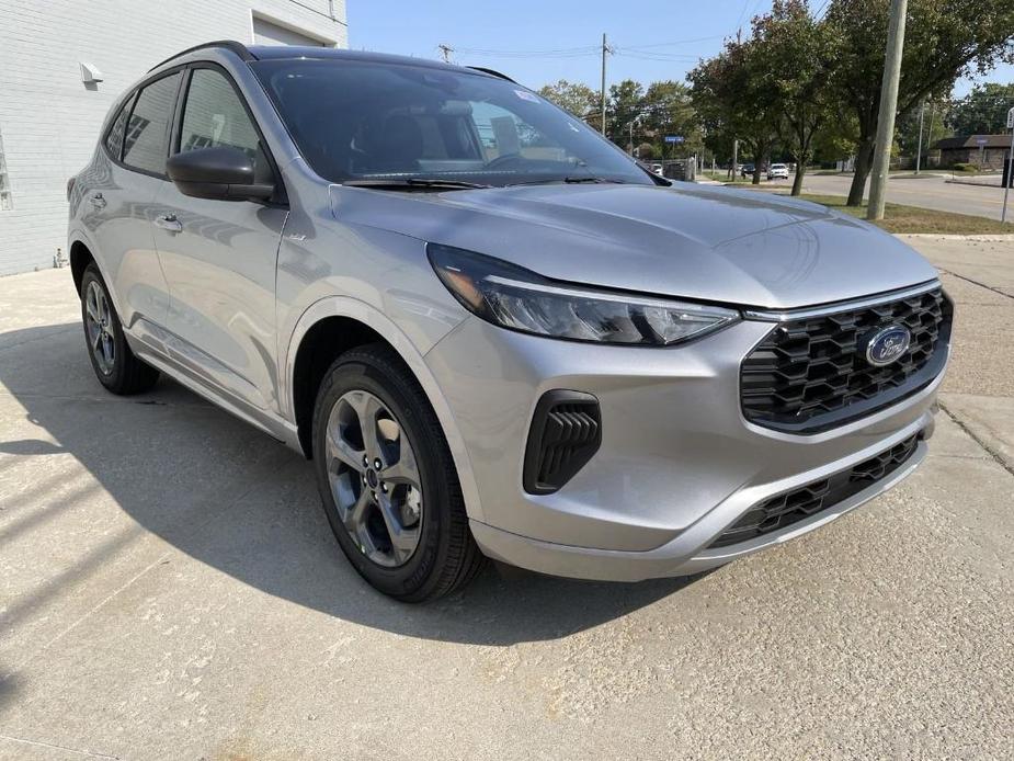 new 2024 Ford Escape car, priced at $33,832