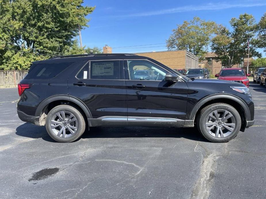 new 2025 Ford Explorer car, priced at $44,904