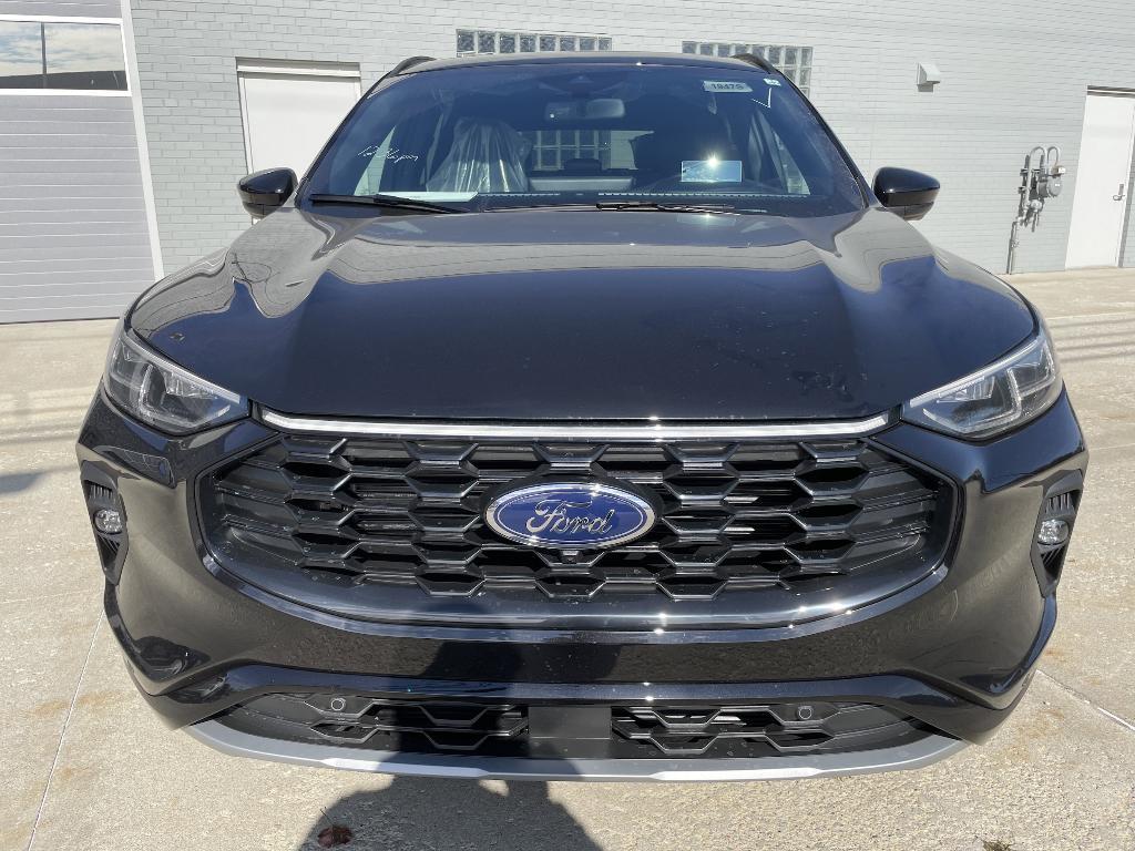 new 2025 Ford Escape car, priced at $39,775