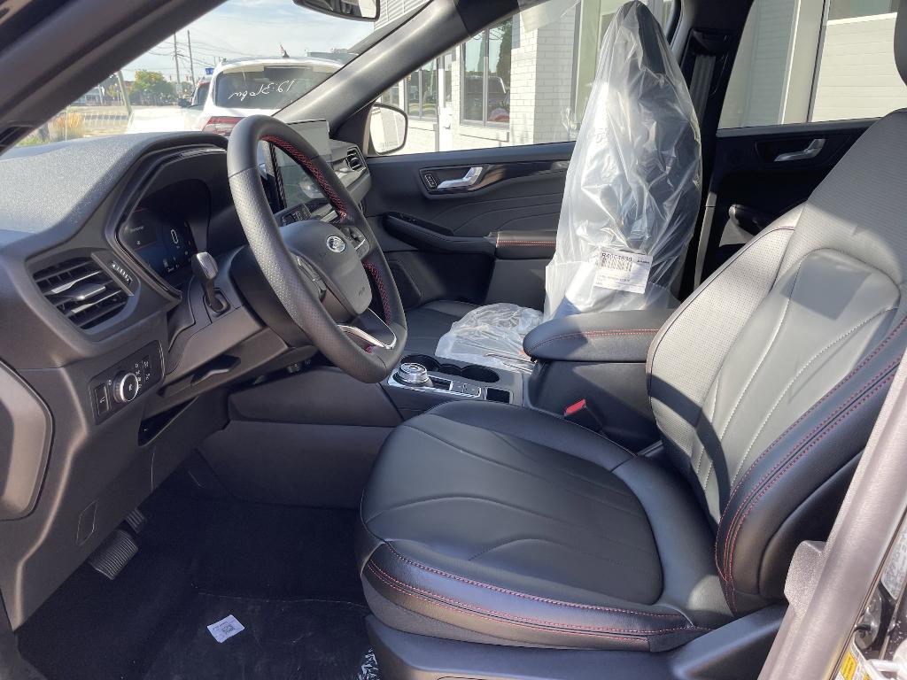 new 2025 Ford Escape car, priced at $39,775