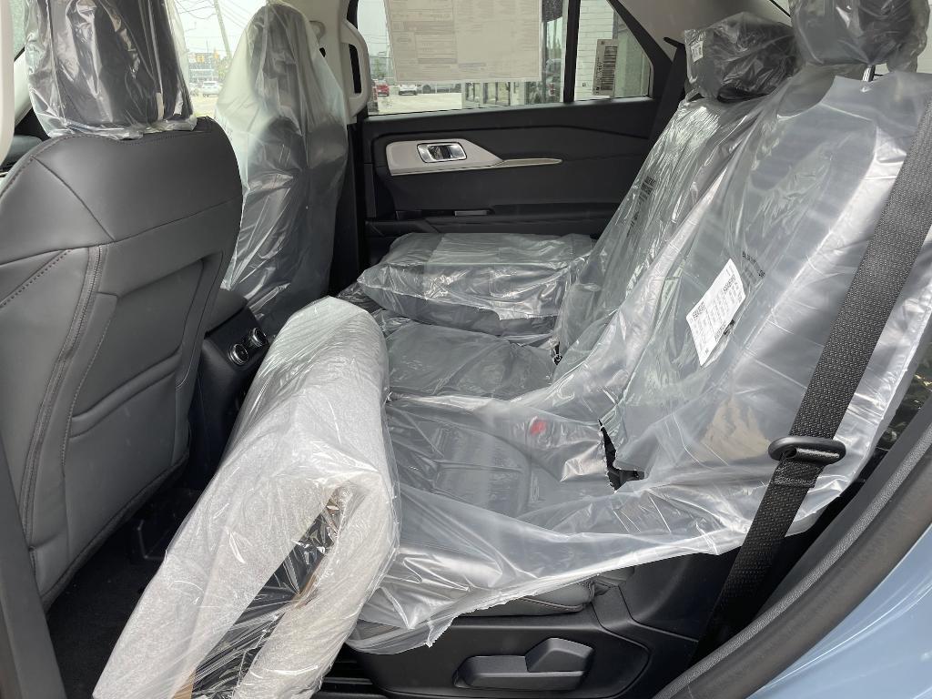 new 2025 Ford Explorer car, priced at $46,282