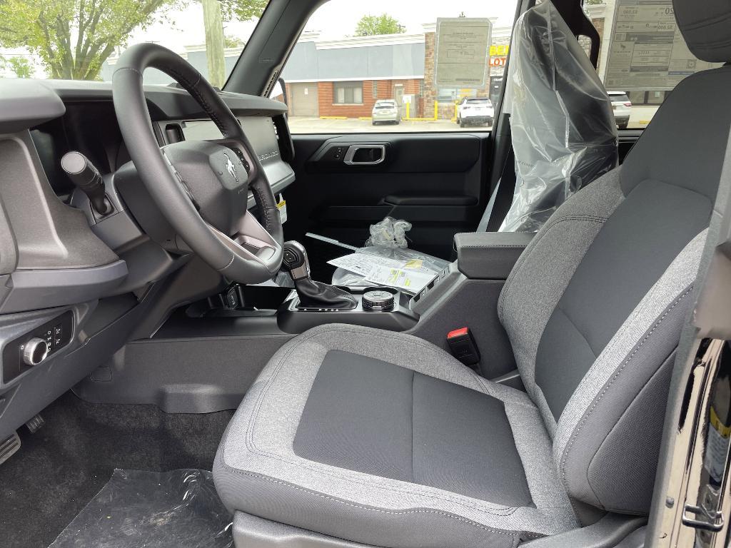 new 2025 Ford Bronco car, priced at $43,533