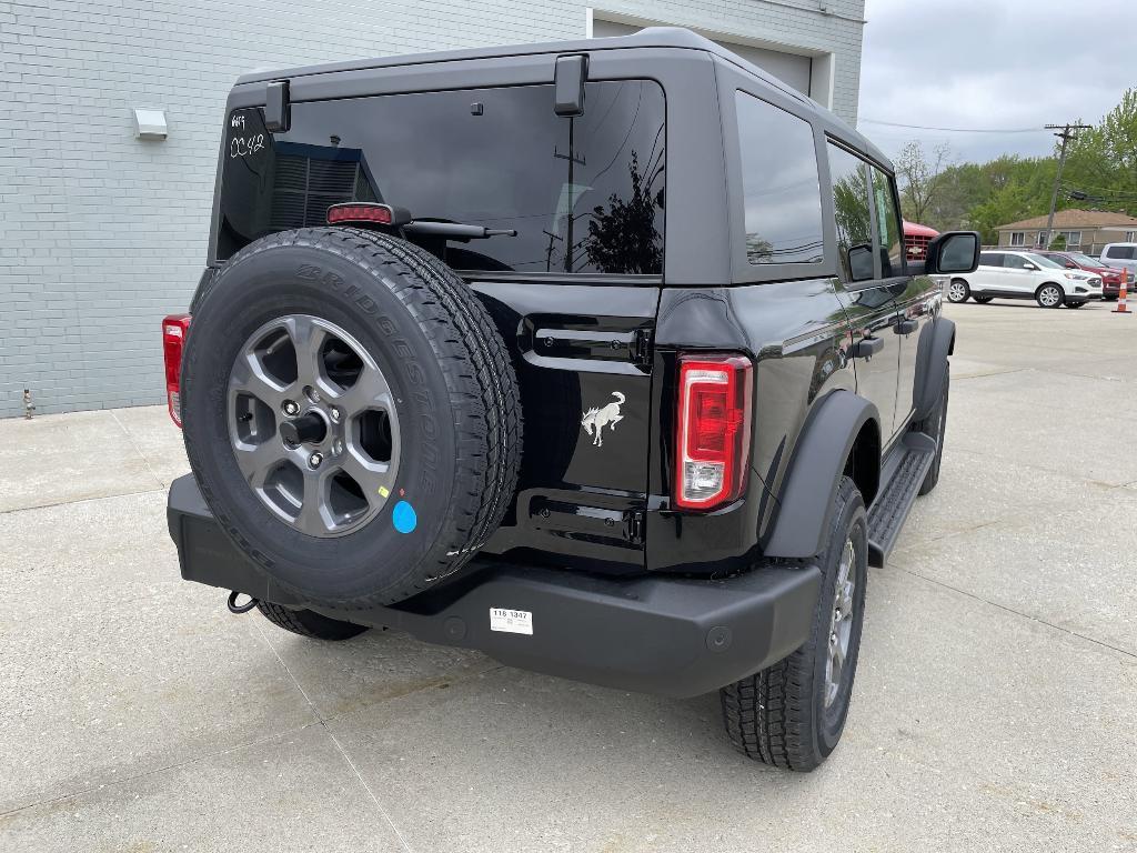 new 2025 Ford Bronco car, priced at $43,533