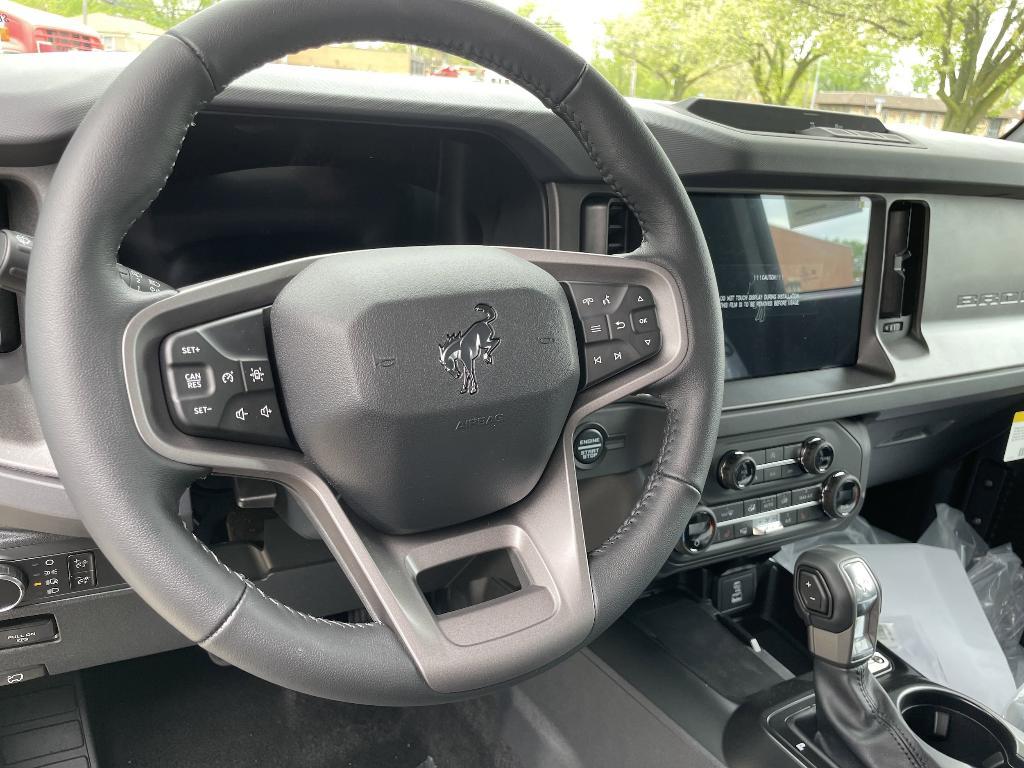new 2025 Ford Bronco car, priced at $43,533