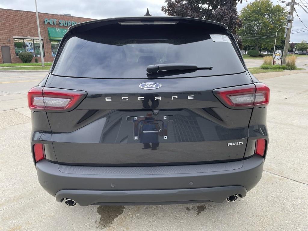 new 2025 Ford Escape car, priced at $34,138