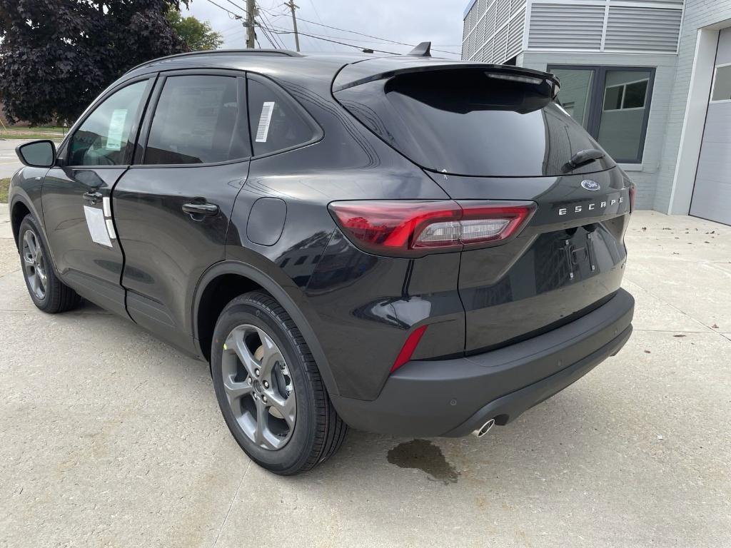 new 2025 Ford Escape car, priced at $34,138