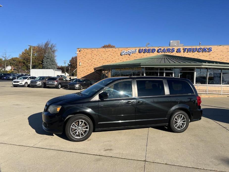 used 2014 Dodge Grand Caravan car, priced at $10,999