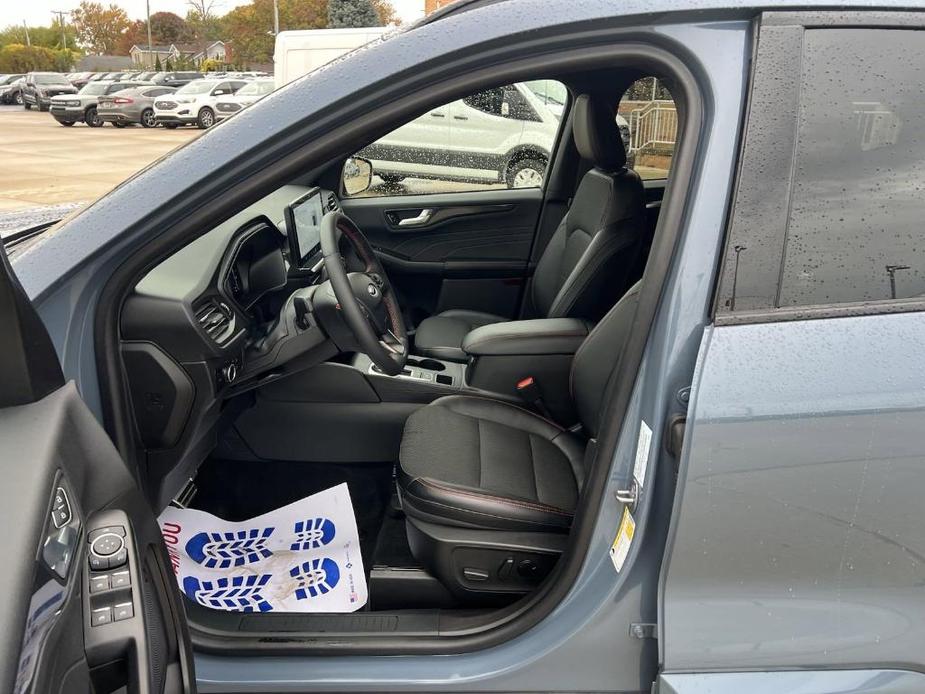 used 2023 Ford Escape car, priced at $26,995