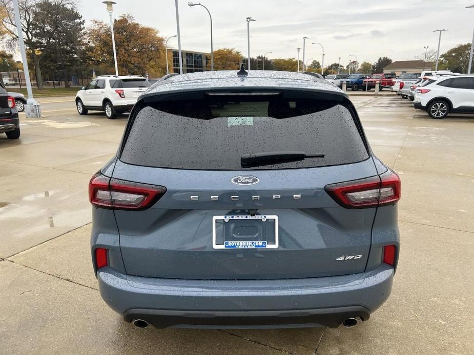 used 2023 Ford Escape car, priced at $26,995