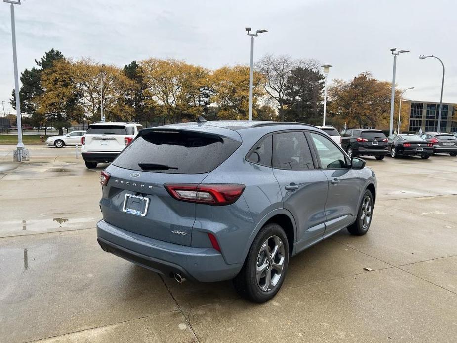 used 2023 Ford Escape car, priced at $26,995