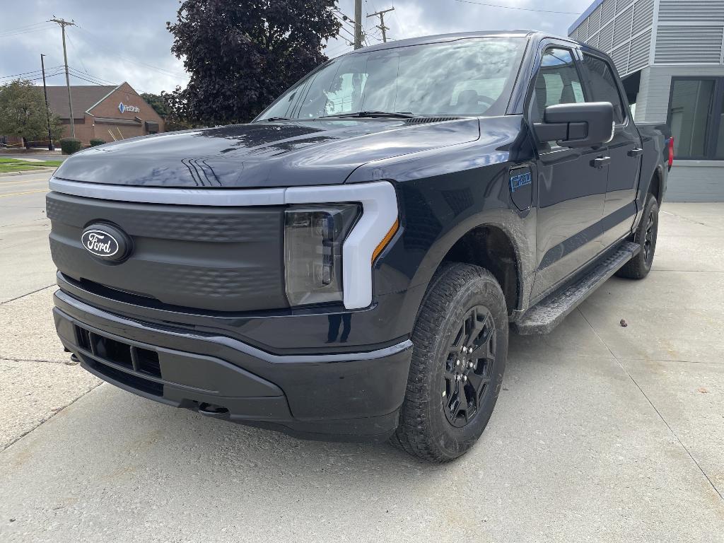 new 2025 Ford F-150 Lightning car, priced at $62,492