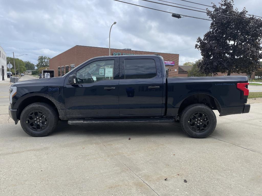 new 2025 Ford F-150 Lightning car, priced at $62,492