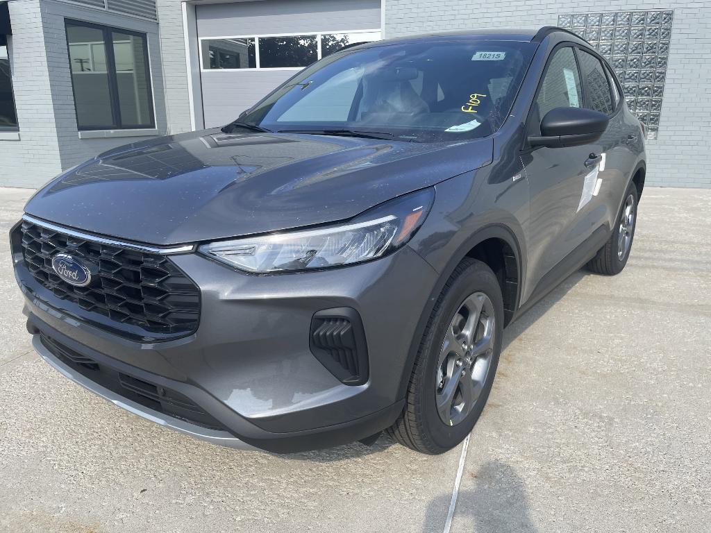 new 2025 Ford Escape car, priced at $34,058