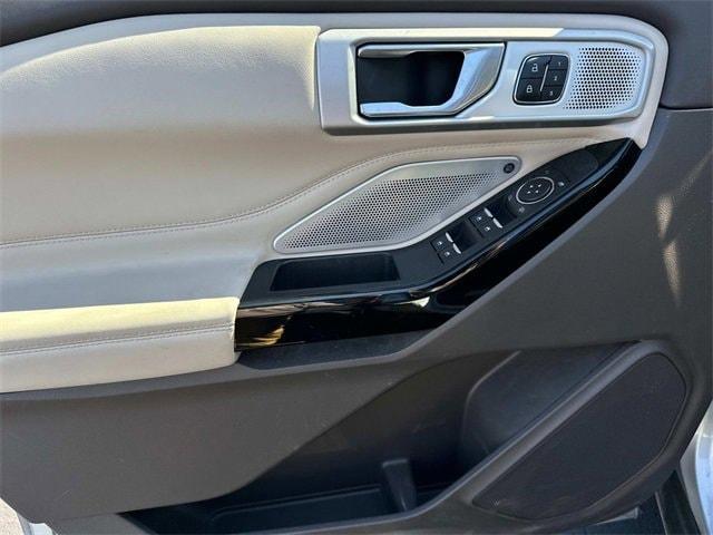 used 2022 Ford Explorer car, priced at $30,635