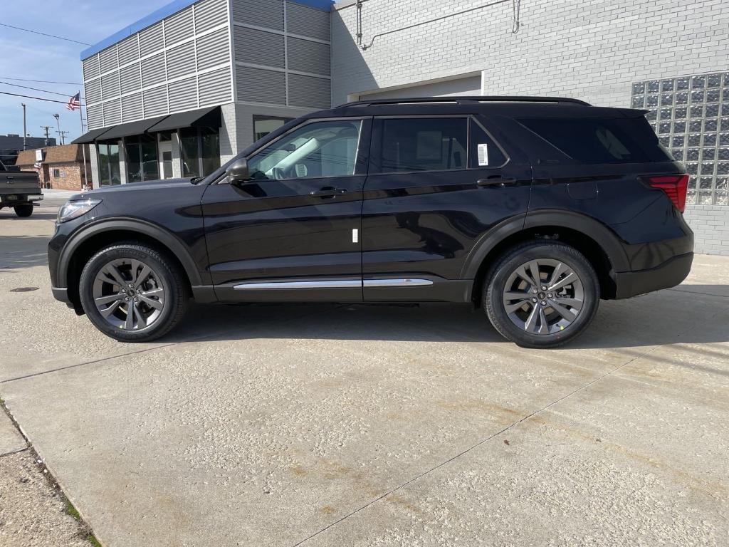 new 2025 Ford Explorer car, priced at $44,904