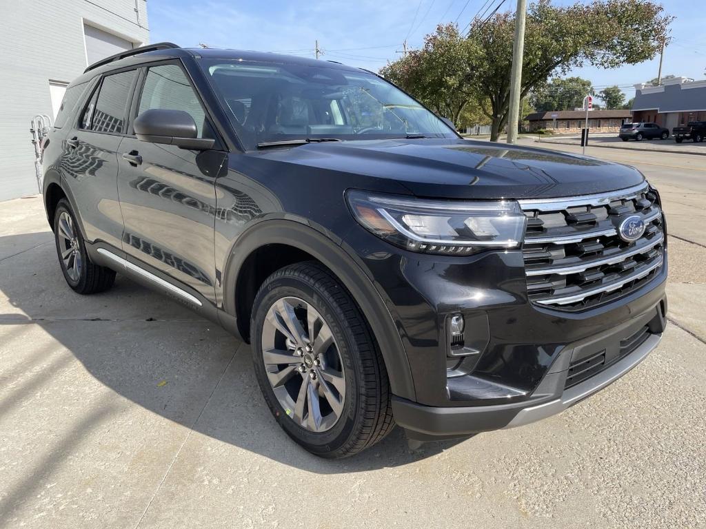 new 2025 Ford Explorer car, priced at $44,904