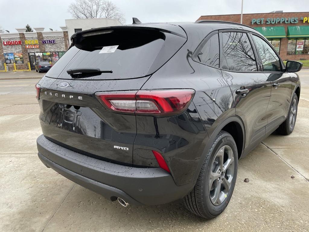 new 2025 Ford Escape car, priced at $34,370