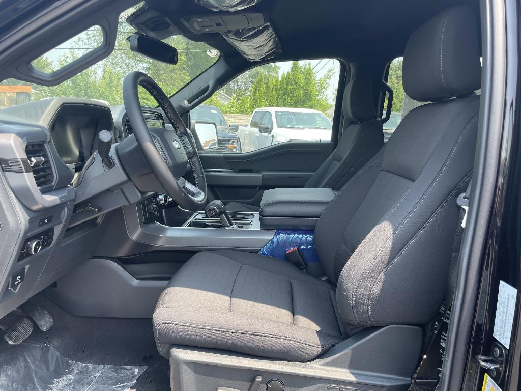 new 2025 Ford F-150 car, priced at $55,917