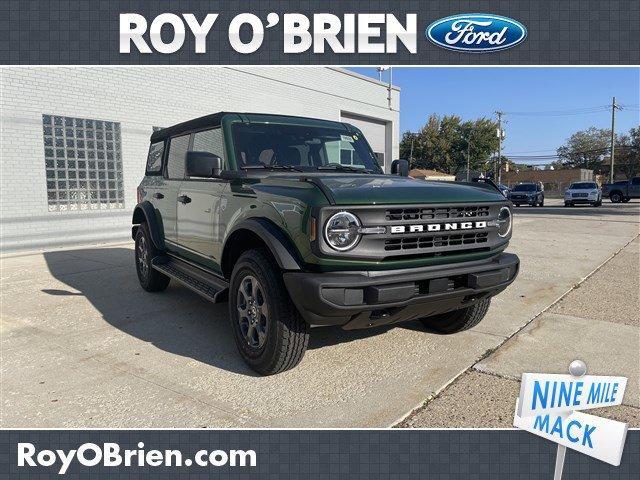 new 2025 Ford Bronco car, priced at $44,705