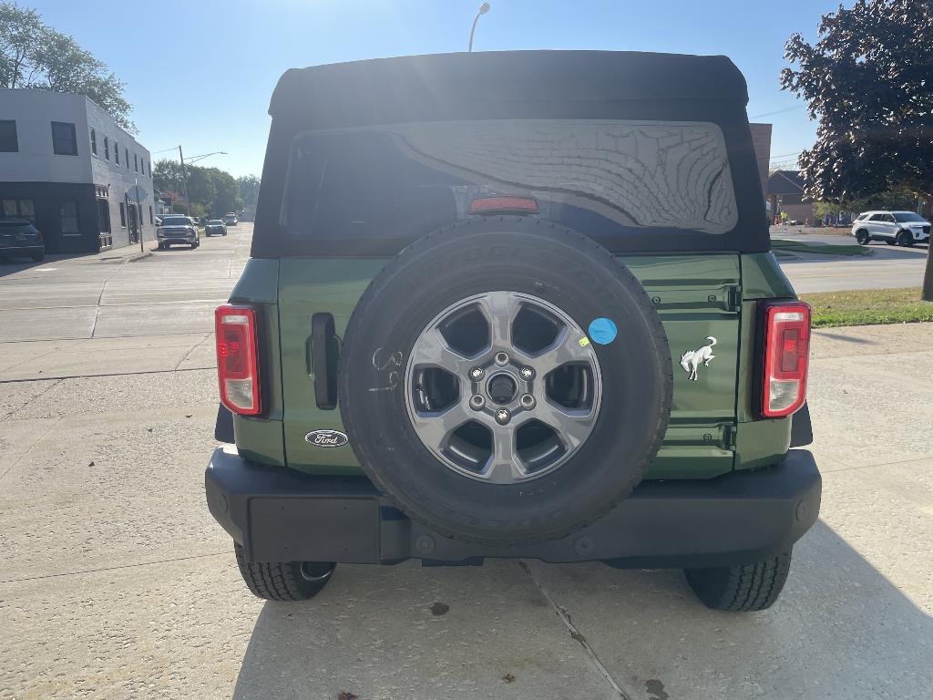 new 2025 Ford Bronco car, priced at $44,705