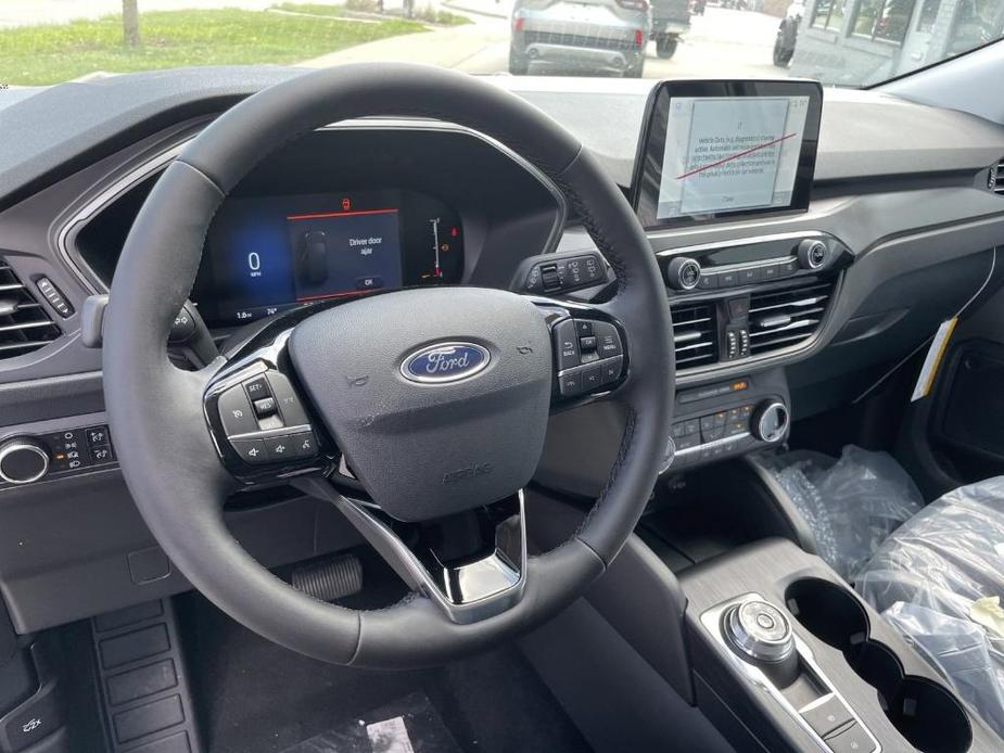new 2024 Ford Escape car, priced at $31,223