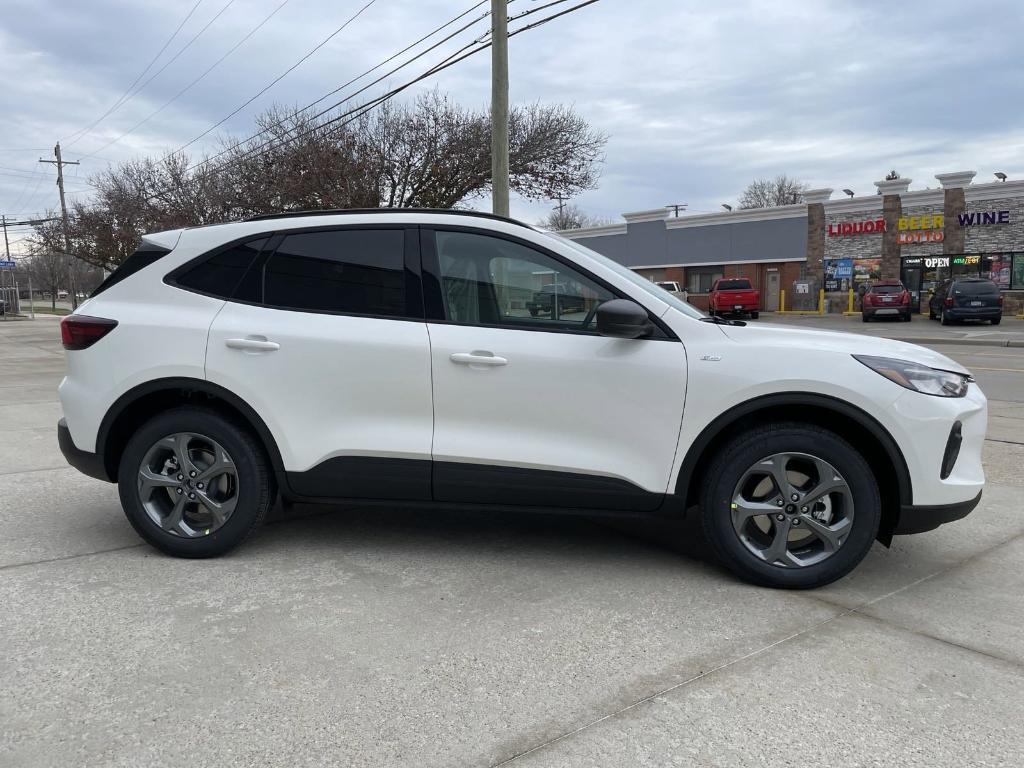 new 2025 Ford Escape car, priced at $33,832