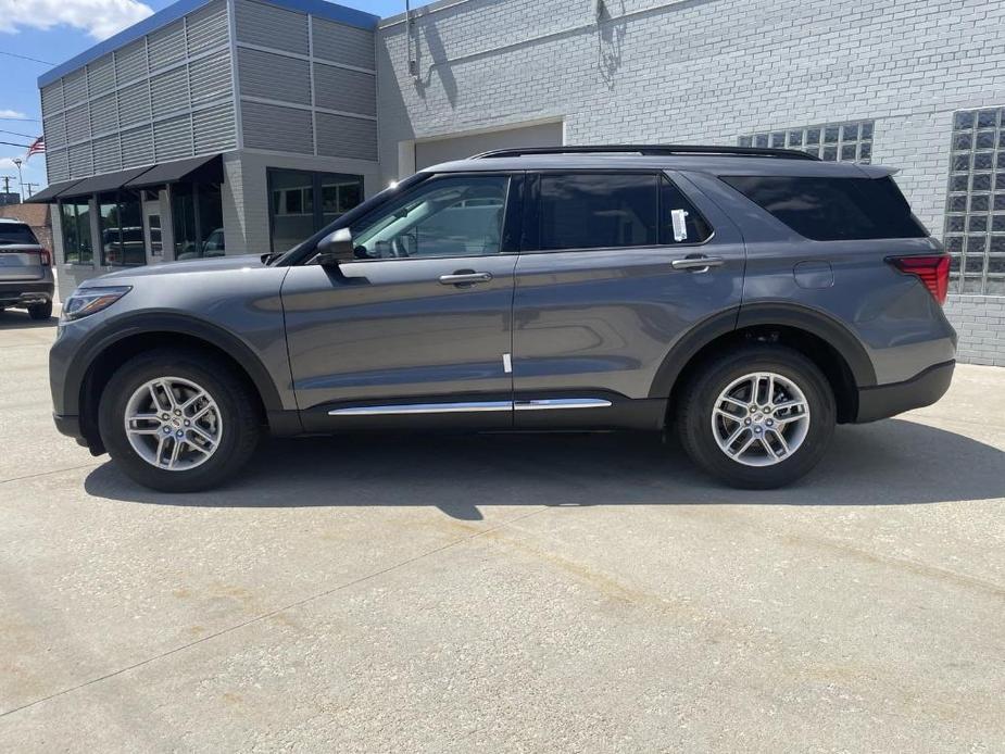 new 2025 Ford Explorer car, priced at $40,659