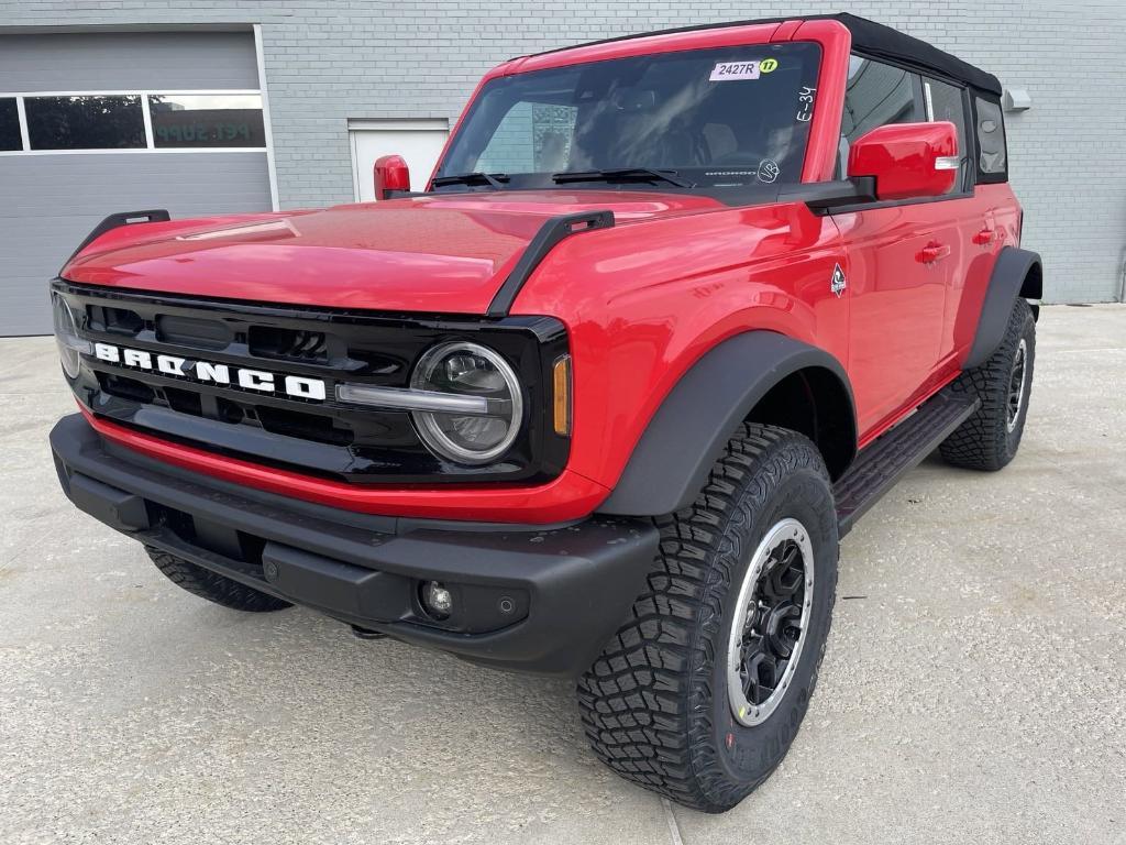 new 2024 Ford Bronco car, priced at $57,677