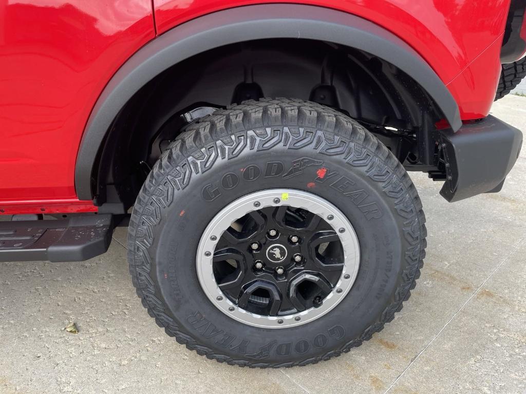 new 2024 Ford Bronco car, priced at $57,677