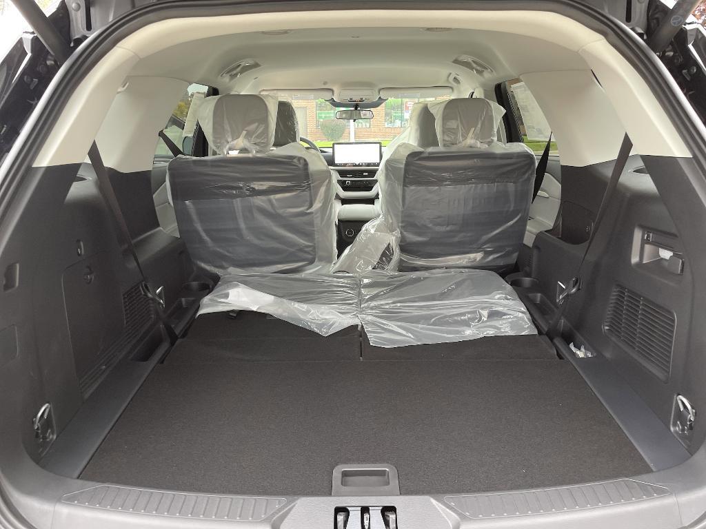 new 2026 Ford Explorer car, priced at $45,656