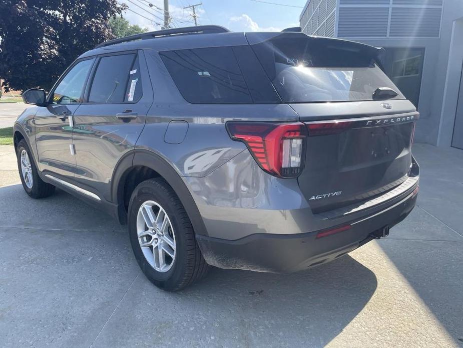 new 2025 Ford Explorer car, priced at $40,634