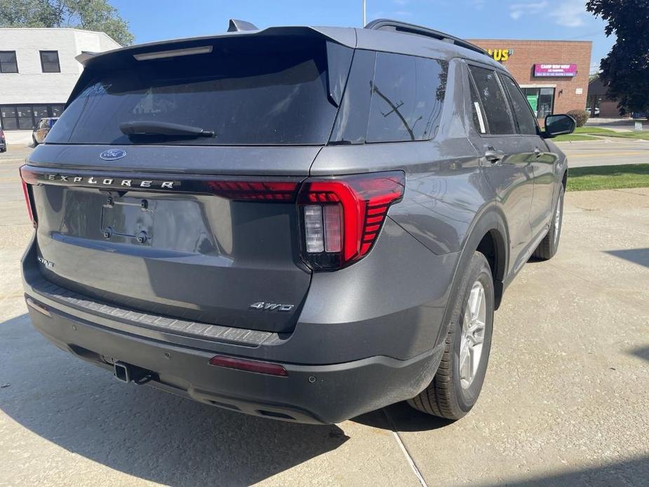 new 2025 Ford Explorer car, priced at $40,634