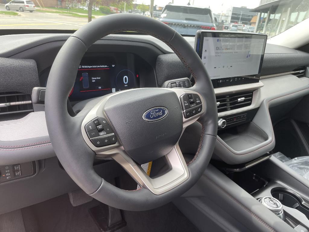 new 2025 Ford Explorer car, priced at $41,117