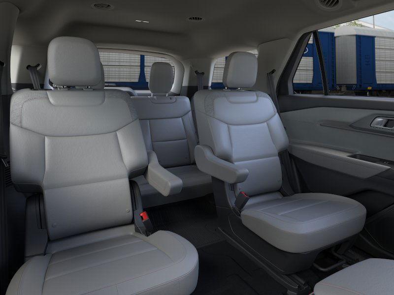 new 2025 Ford Explorer car, priced at $46,584