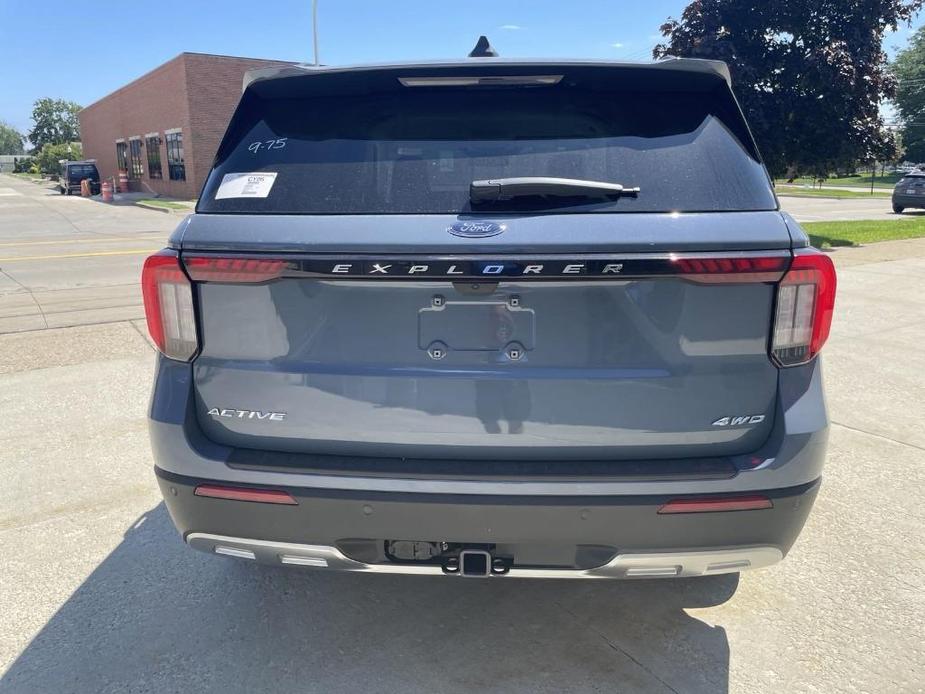 new 2025 Ford Explorer car, priced at $45,348