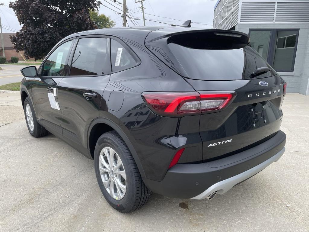 new 2025 Ford Escape car, priced at $31,846