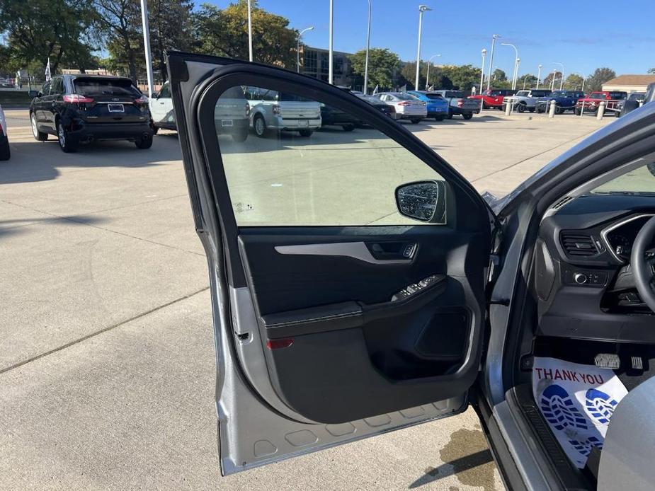 used 2022 Ford Escape car, priced at $23,788