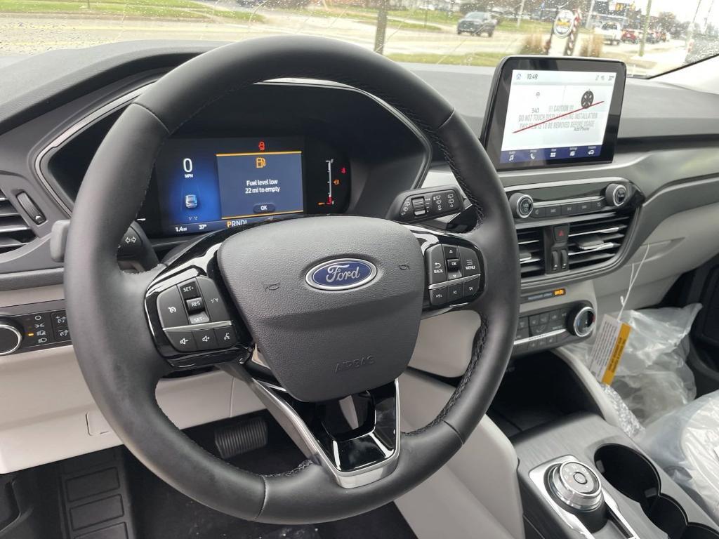 new 2025 Ford Escape car, priced at $30,654