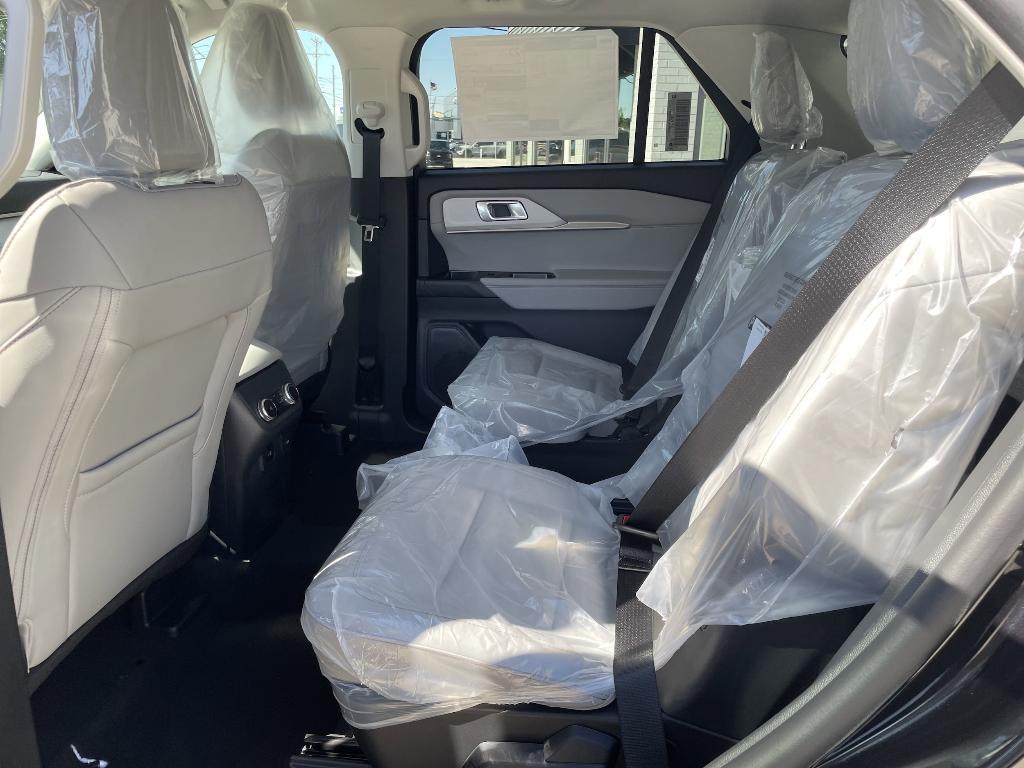 new 2025 Ford Explorer car, priced at $45,871