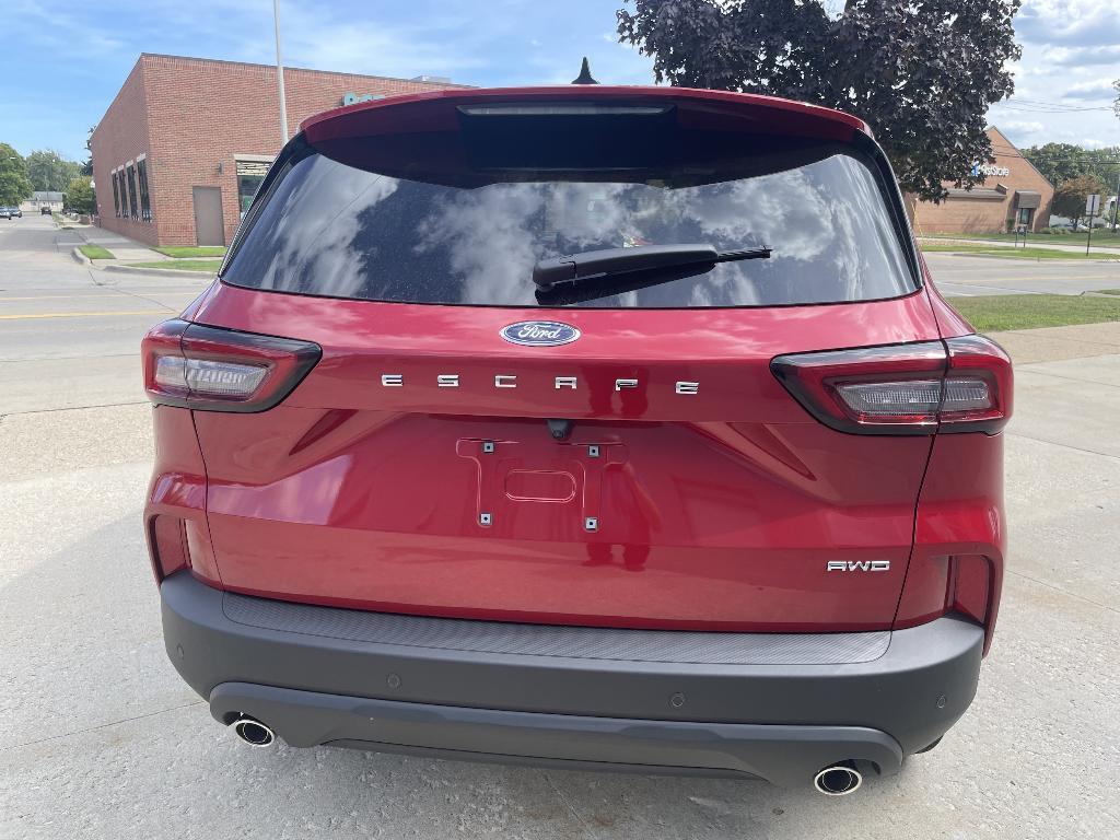 new 2025 Ford Escape car, priced at $35,933