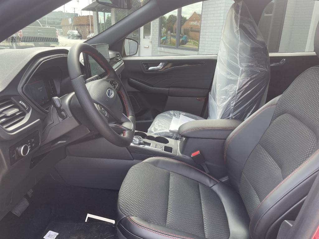 new 2025 Ford Escape car, priced at $35,933
