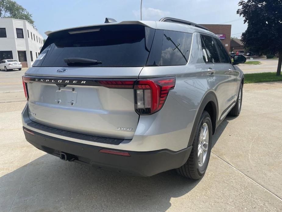 new 2025 Ford Explorer car, priced at $40,656