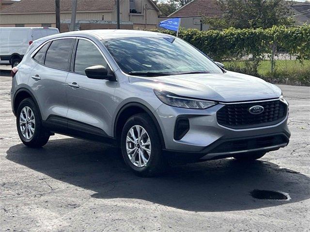 used 2023 Ford Escape car, priced at $25,500