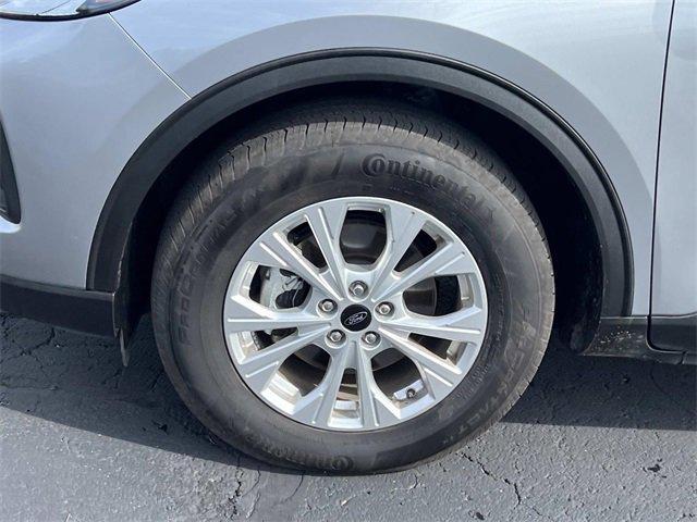 used 2023 Ford Escape car, priced at $25,500