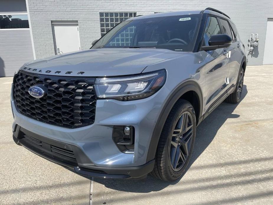 new 2025 Ford Explorer car, priced at $50,419