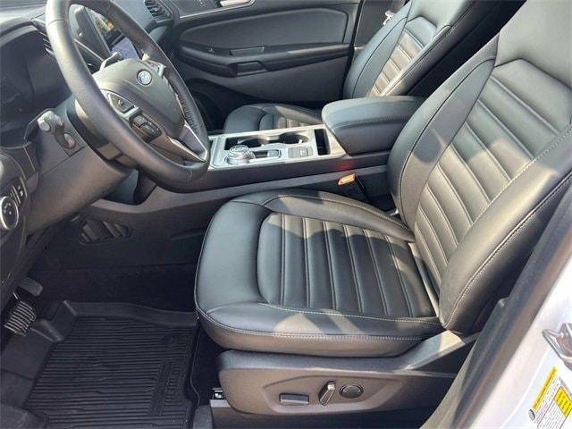 used 2024 Ford Edge car, priced at $33,555