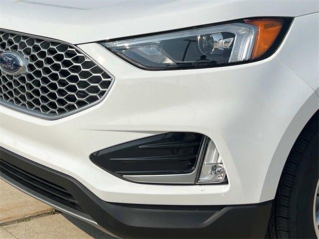 used 2024 Ford Edge car, priced at $33,555